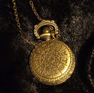 Locket/clock necklace
